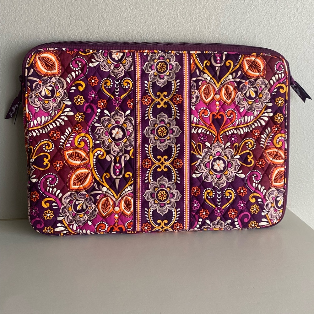 Vera Bradley Laptop Bag Zippered With Pocket.